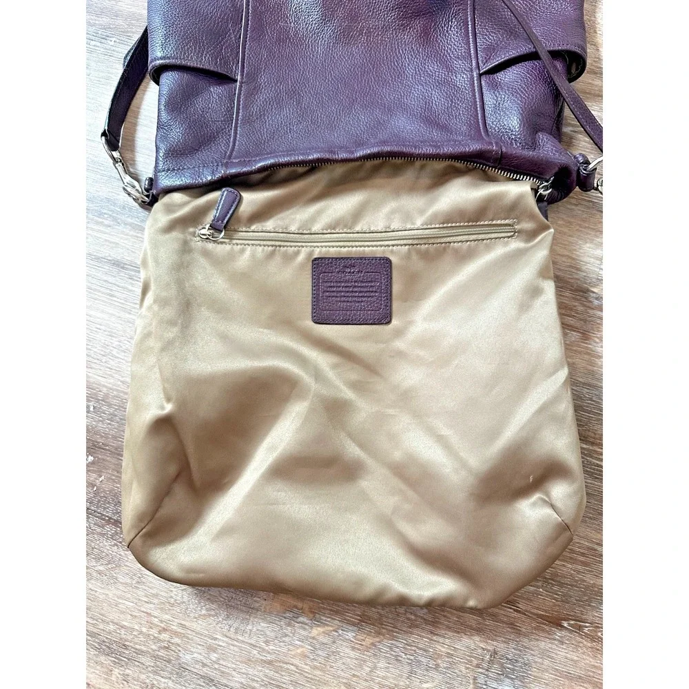 Coach Purse Purple Plum Pebbled Leather Crossbody Hobo Large F31323
